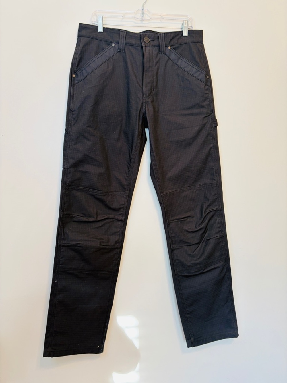 Men's Black Cargo Pants - Durable Utility Style